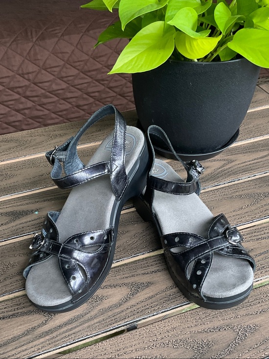 Dansko Shoes - Dansko Leather Black Women's Wedge Sandals